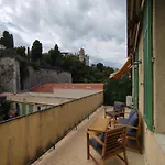 Grand Avec Terrasse Apartment
