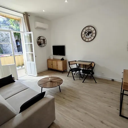 Apartment Grand Avec Terrasse