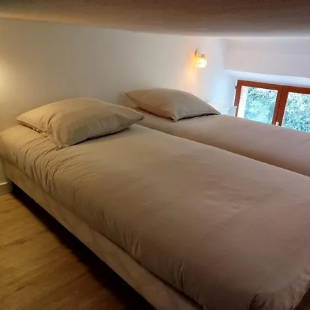 Grand Avec Terrasse 戛纳